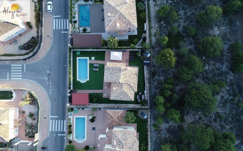 Revente - Villa -
Finestrat - Sierra Cortina