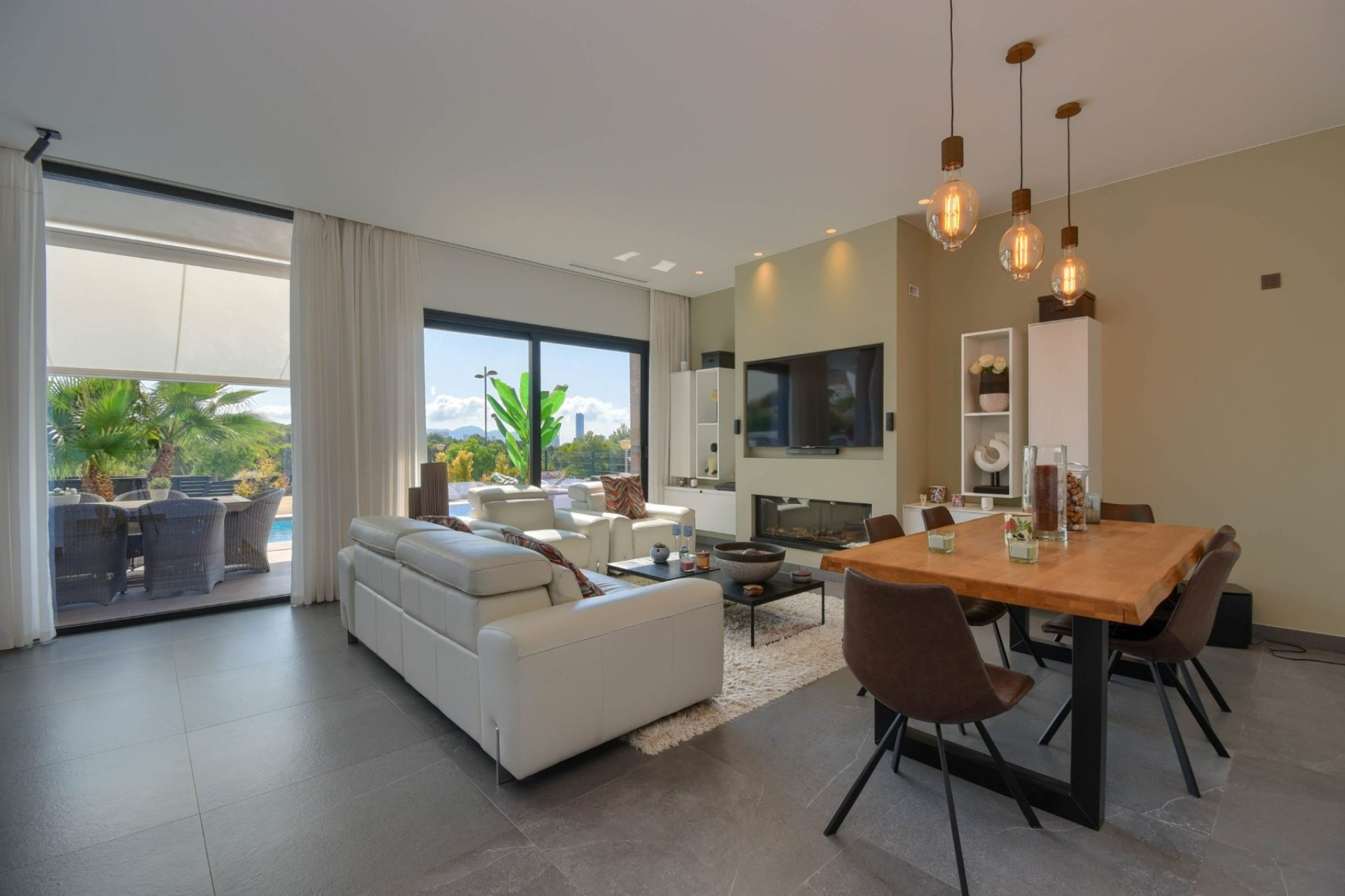 Revente - Villa -
Finestrat