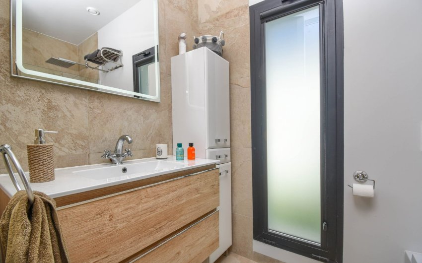 Revente - Villa -
Finestrat