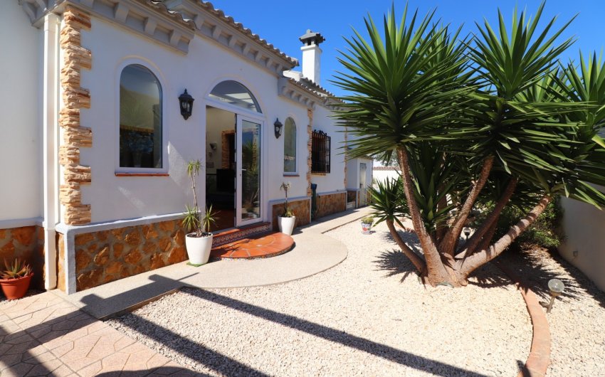 Revente - Villa -
Formentera del Segura - Fincas de La Vega