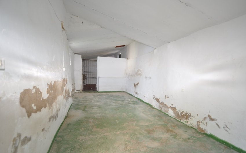 Revente - Villa -
Fortuna - Inland