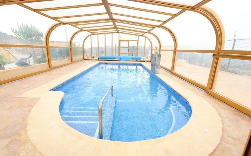 Revente - Villa -
Fortuna - Inland