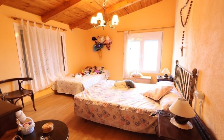 Revente - Villa -
Fortuna - Inland