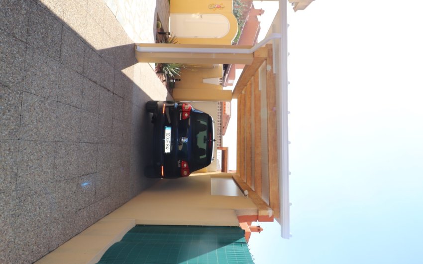 Revente - Villa -
Fortuna - Inland