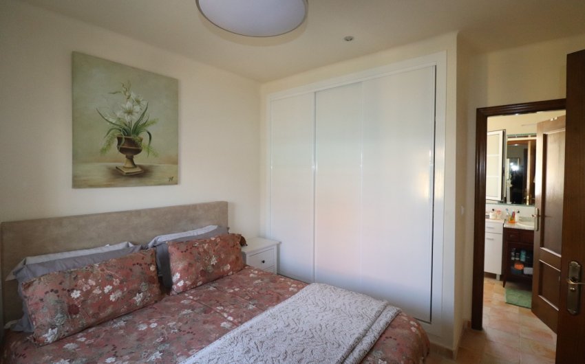 Revente - Villa -
Fortuna - Inland