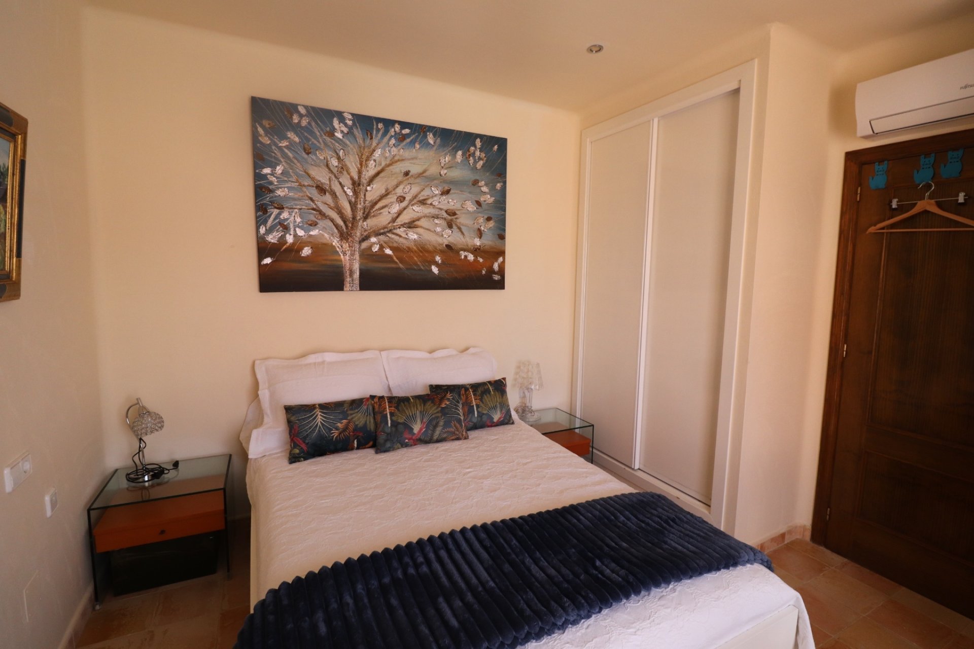 Revente - Villa -
Fortuna - Inland