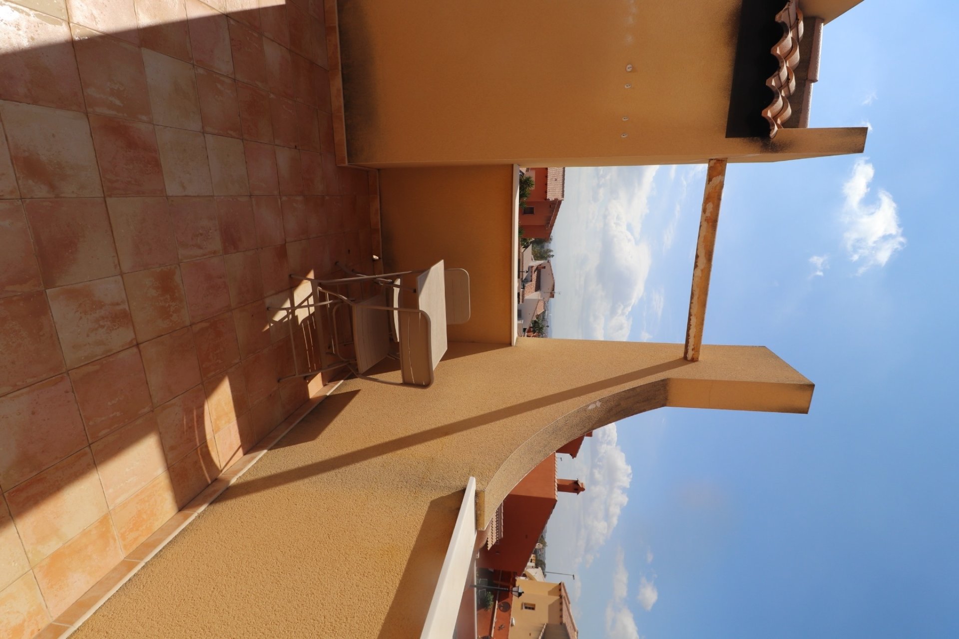 Revente - Villa -
Fortuna - Inland