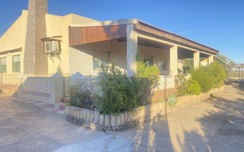 Revente - Villa -
Gea Truyols - Gea y Trujols