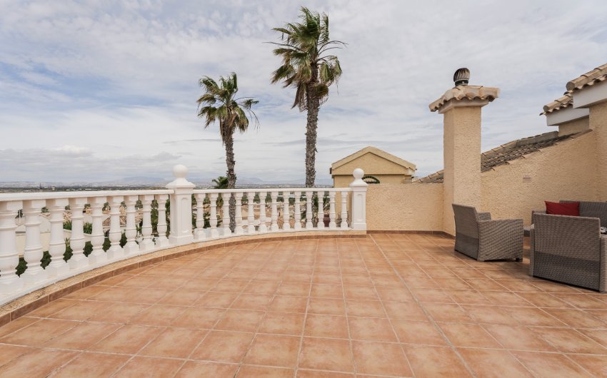 Revente - Villa -
Gran Alacant - Monte y Mar