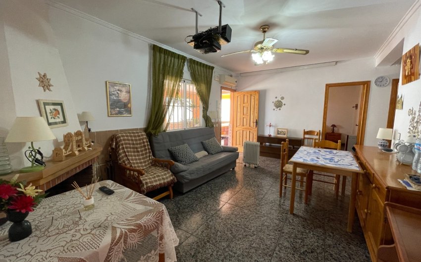 Revente - Villa -
Guardamar del Segura - Costa Blanca