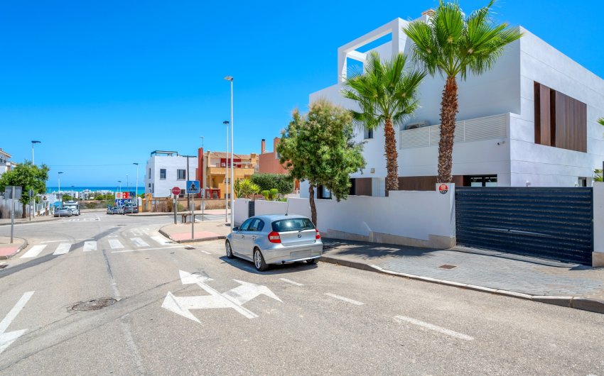 Revente - Villa -
Guardamar del Segura - Costa Blanca