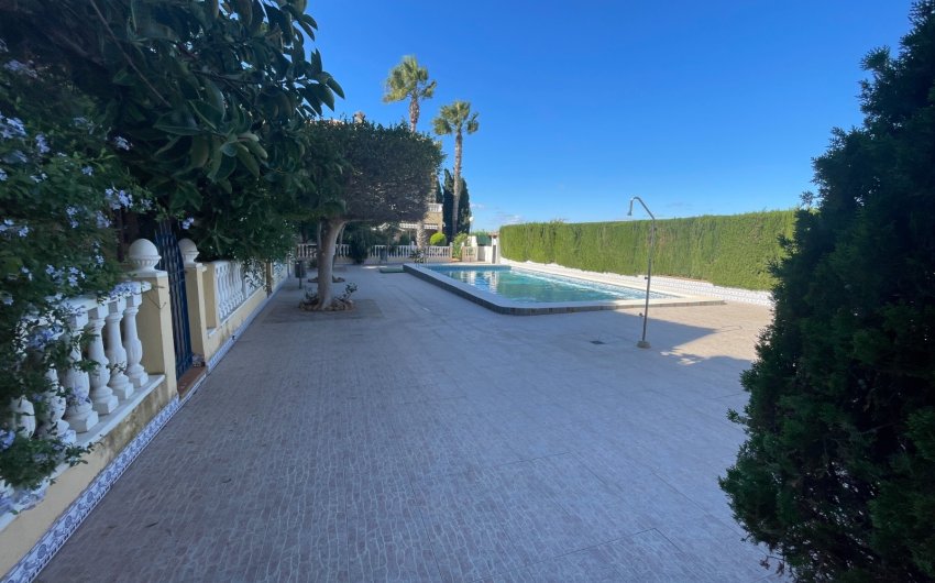 Revente - Villa -
Guardamar del Segura - Costa Blanca