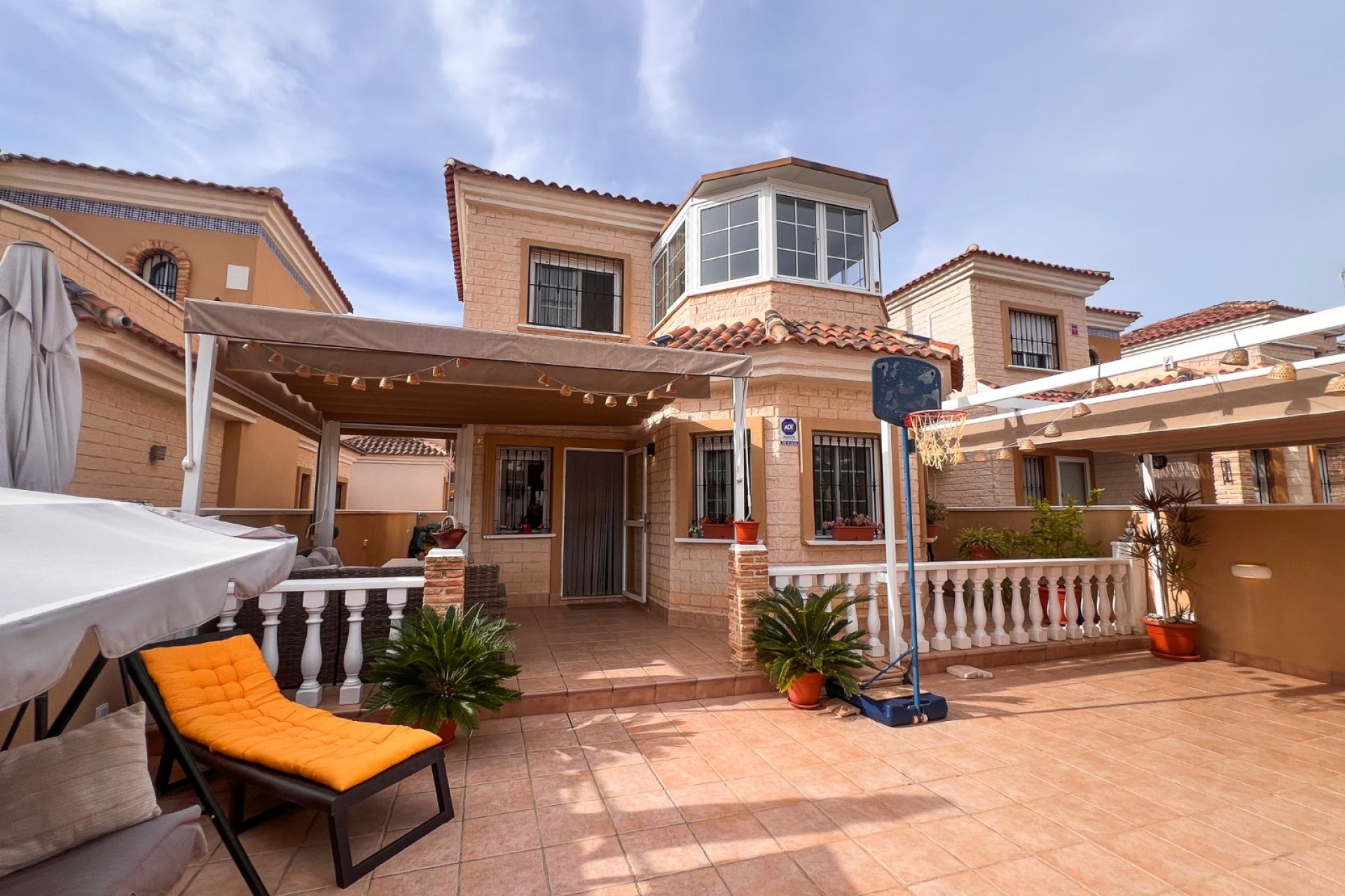 Revente - Villa -
Guardamar del Segura - El Raso