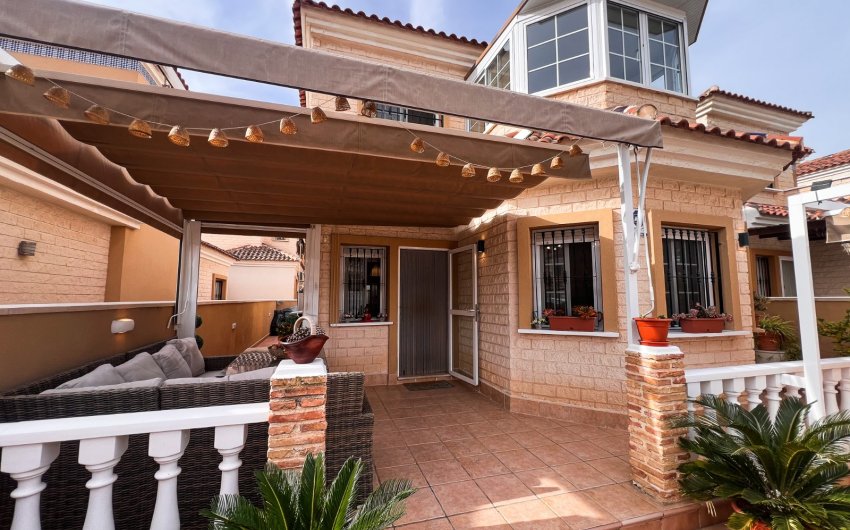 Revente - Villa -
Guardamar del Segura - El Raso