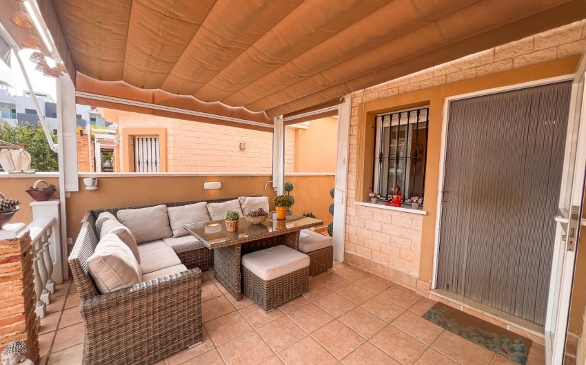 Revente - Villa -
Guardamar del Segura - El Raso