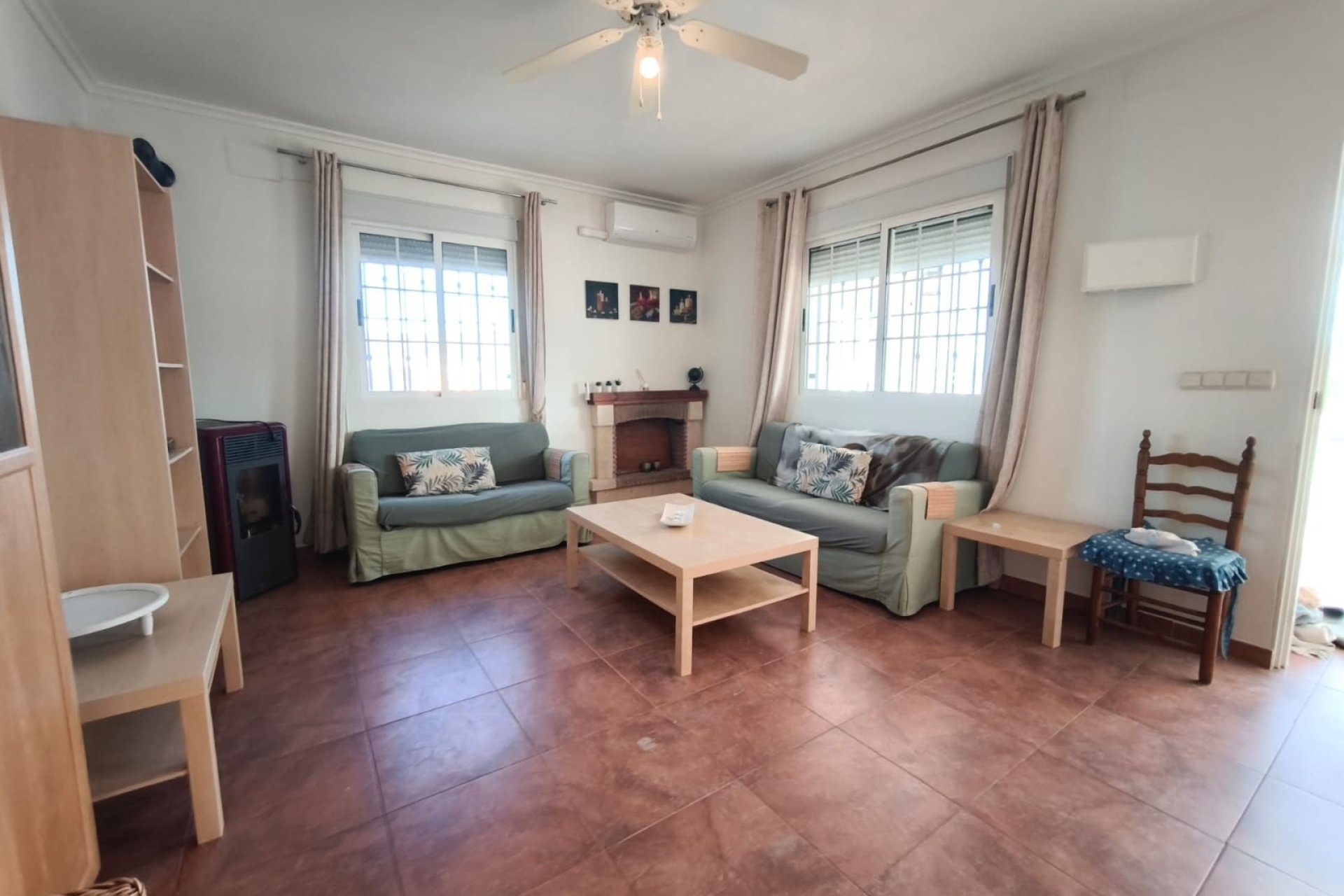 Revente - Villa -
Hondón de los Fráiles - Inland