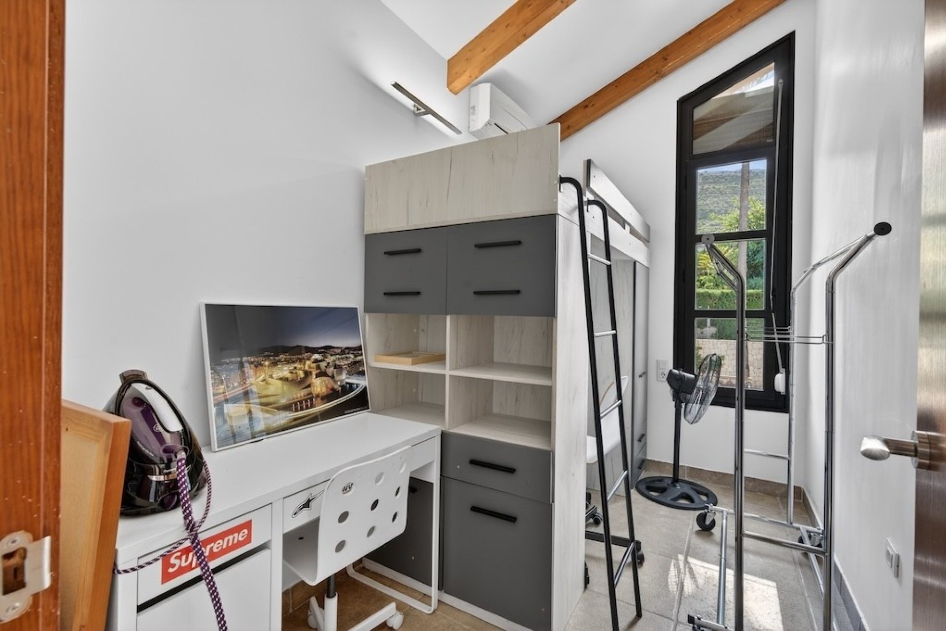 Revente - Villa -
Jávea - Monte Olimpe