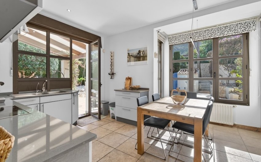 Revente - Villa -
Jávea - Monte Olimpe