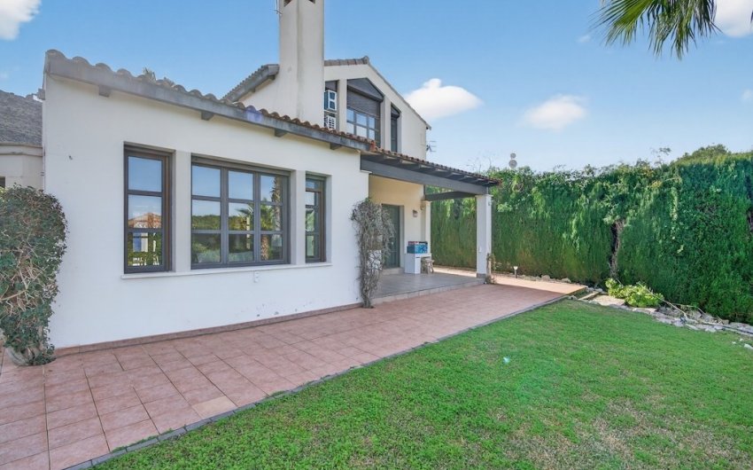 Revente - Villa -
Jávea - Monte Olimpe