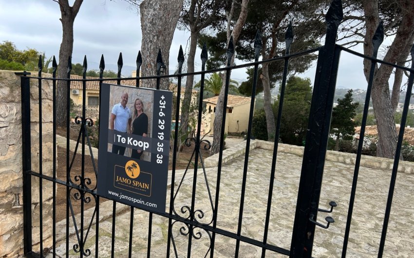 Revente - Villa -
Jávea - Montgó