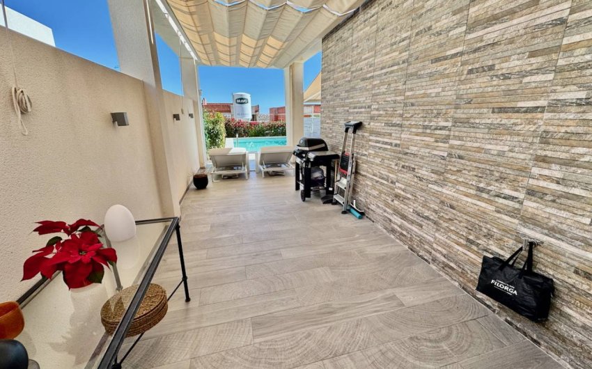 Revente - Villa -
La Finca Golf - Algorfa