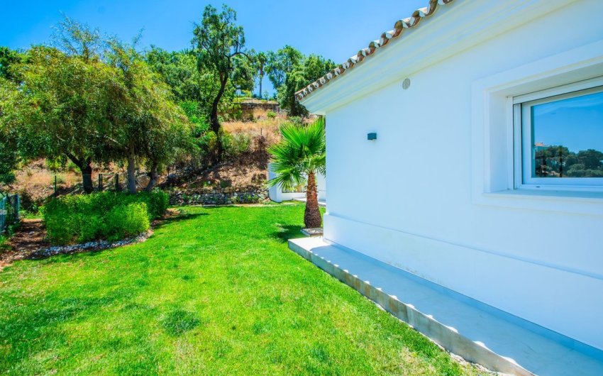 Revente - Villa -
La Mairena - Inland