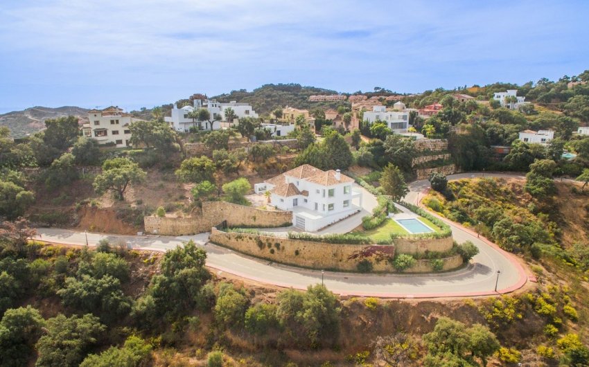 Revente - Villa -
La Mairena - Inland