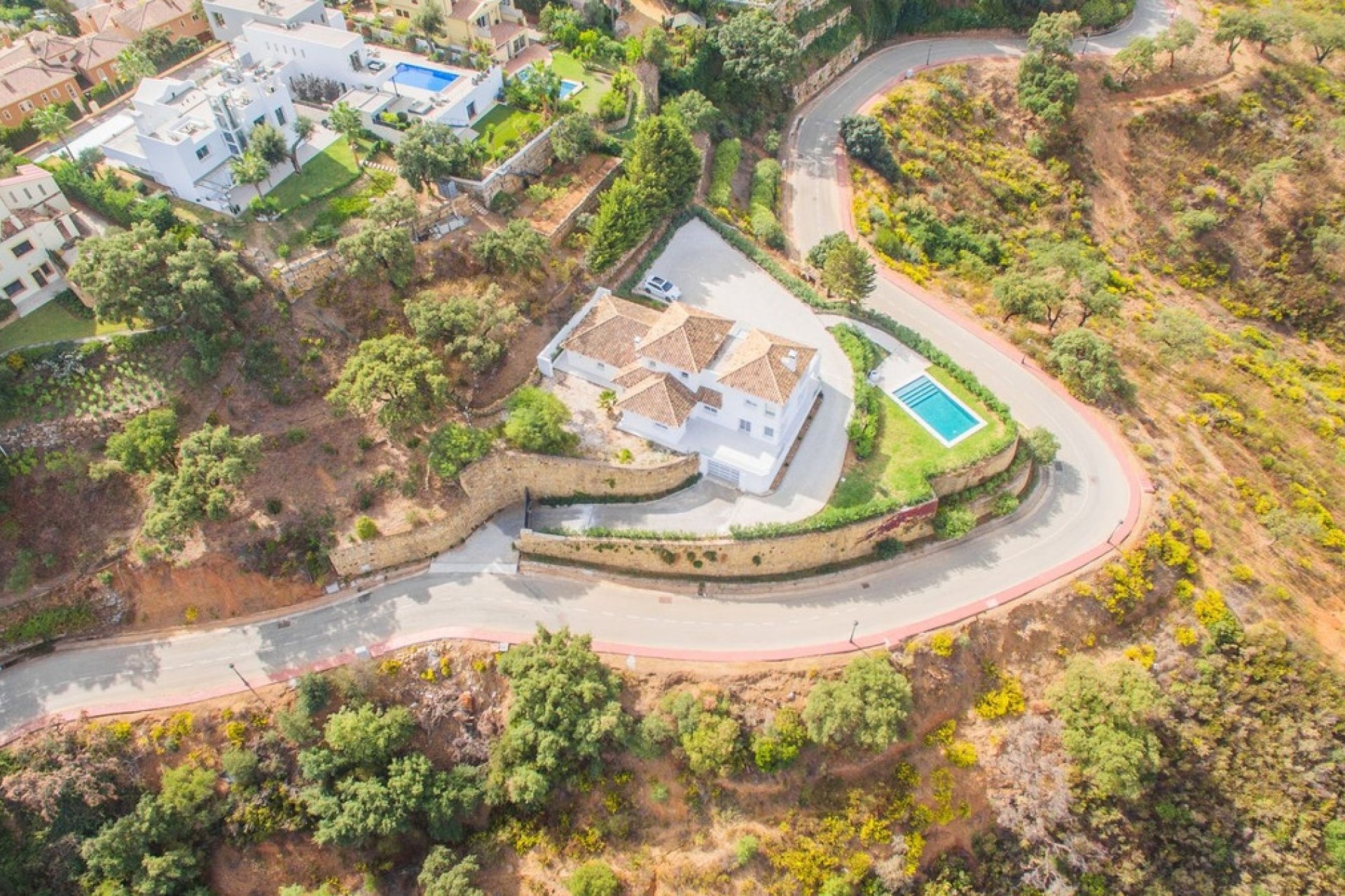 Revente - Villa -
La Mairena - Inland