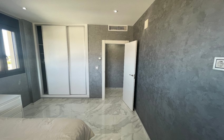 Revente - Villa -
La Mata - Costa Blanca