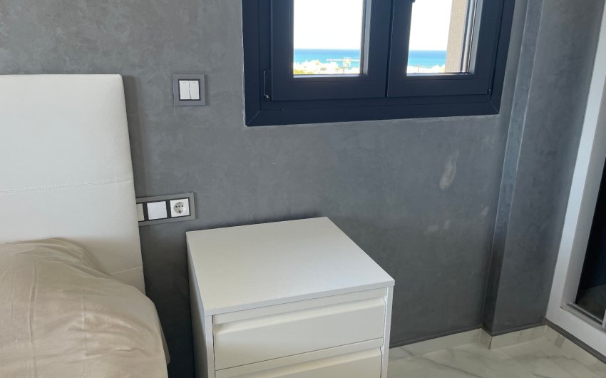 Revente - Villa -
La Mata - Costa Blanca