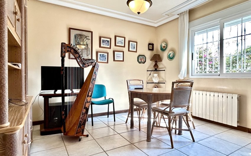 Revente - Villa -
La Mata - Costa Blanca