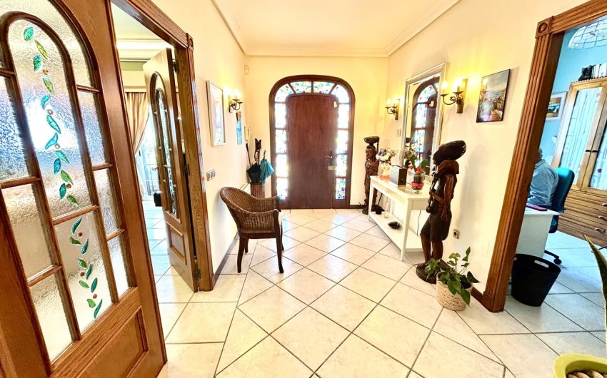 Revente - Villa -
La Mata - Costa Blanca