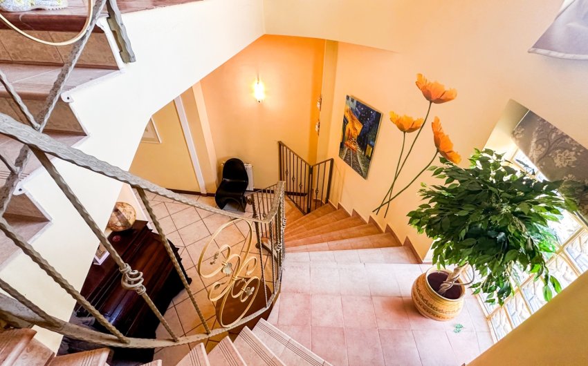 Revente - Villa -
La Mata - Costa Blanca