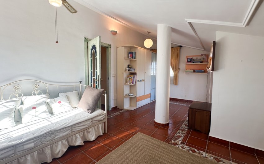 Revente - Villa -
La Mata - Costa Blanca