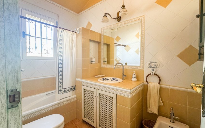 Revente - Villa -
La Mata - Costa Blanca