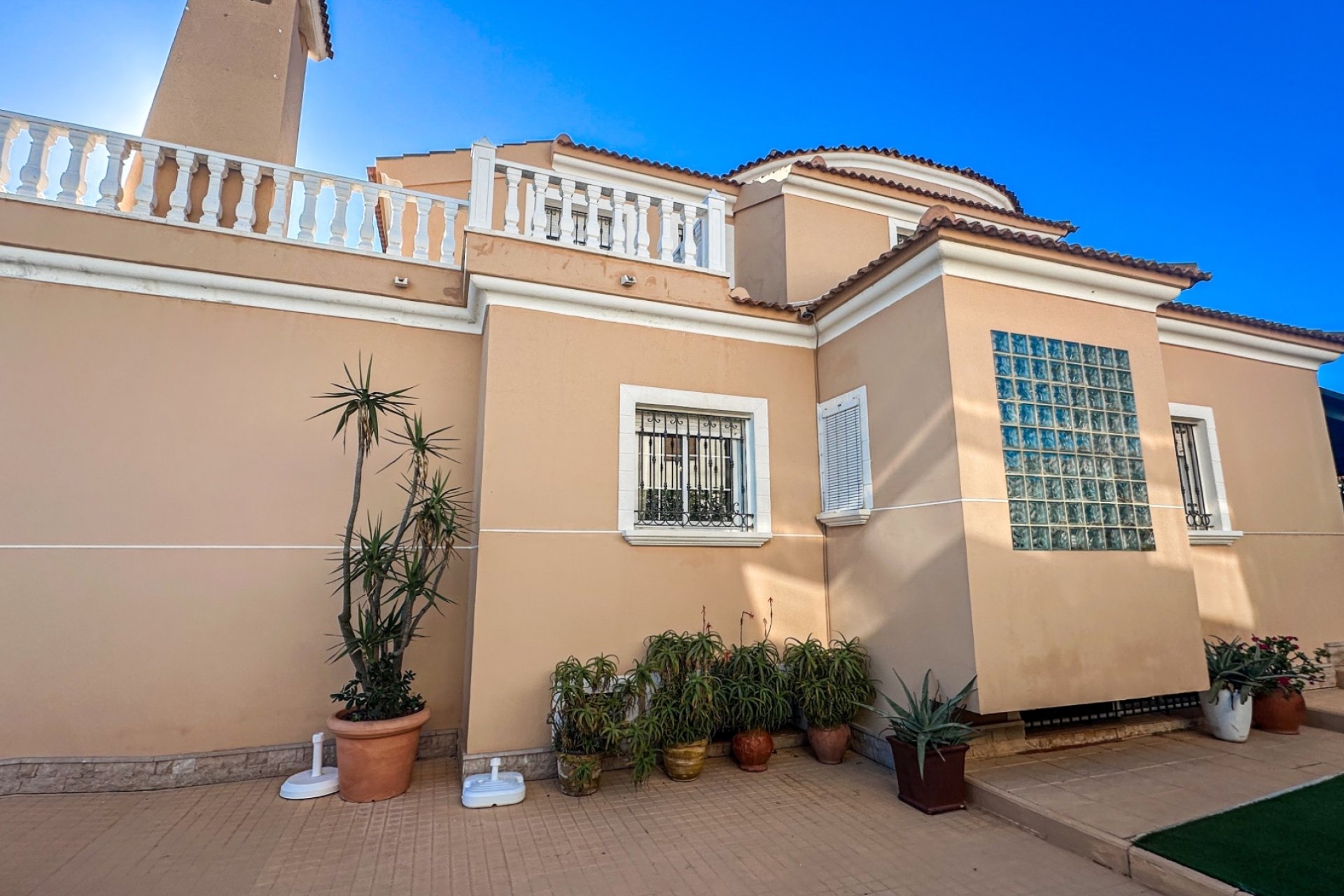 Revente - Villa -
La Mata - Costa Blanca