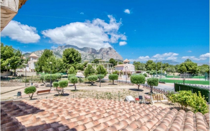 Revente - Villa -
La Nucía - Convent De Les Montjes