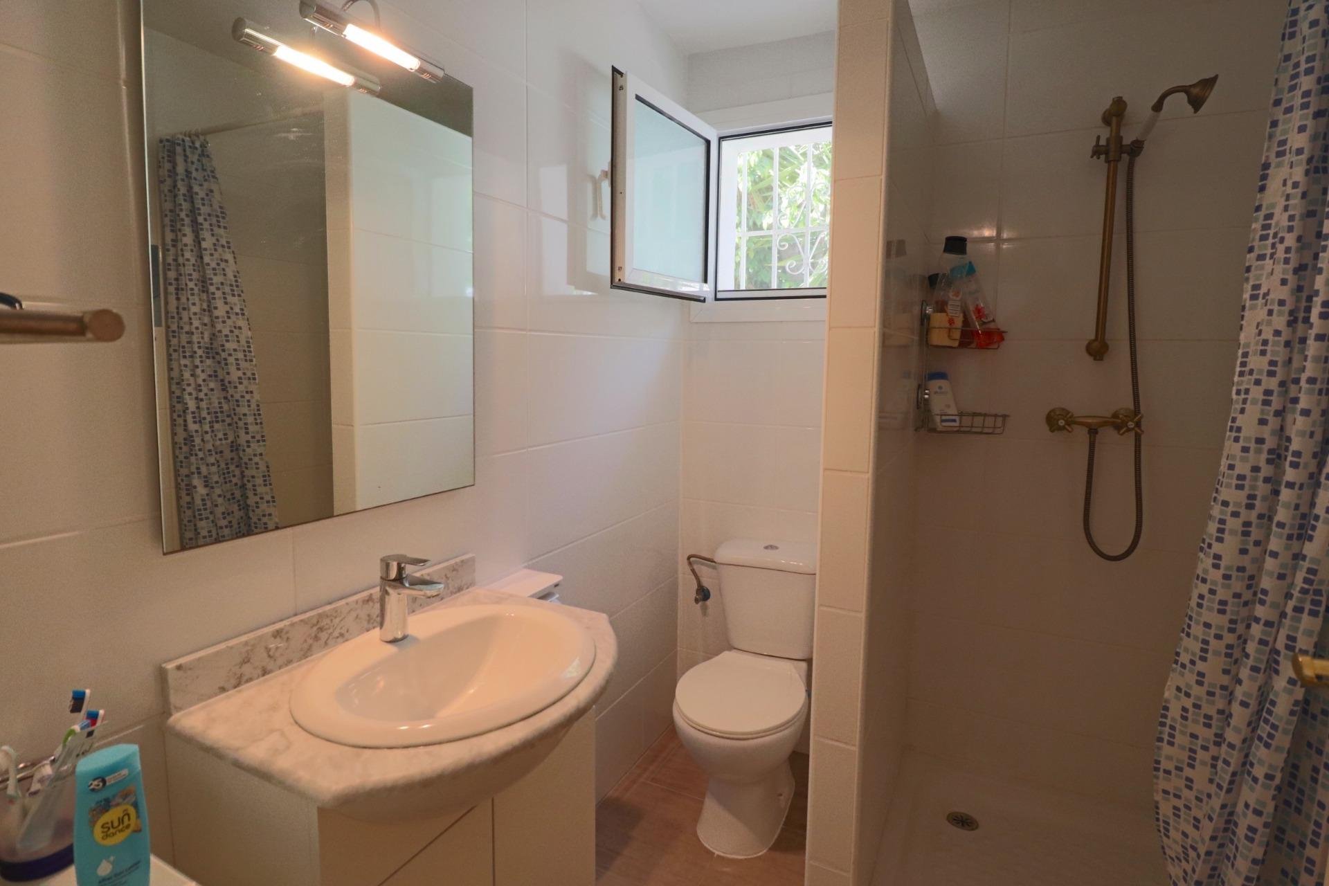 Revente - Villa -
La Nucía - Pinar De Garaita