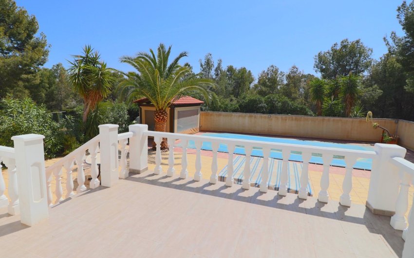 Revente - Villa -
La Nucía - Pinar De Garaita