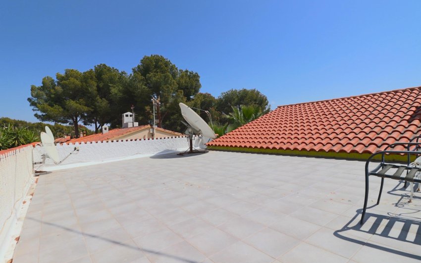 Revente - Villa -
La Nucía - Pinar De Garaita