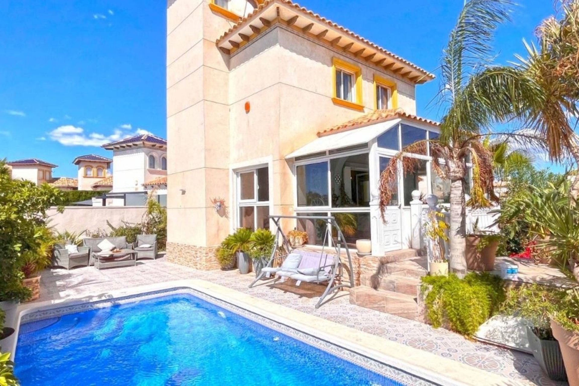 Revente - Villa -
La Zenia - Costa Blanca