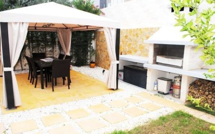 Revente - Villa -
La Zenia - Costa Blanca