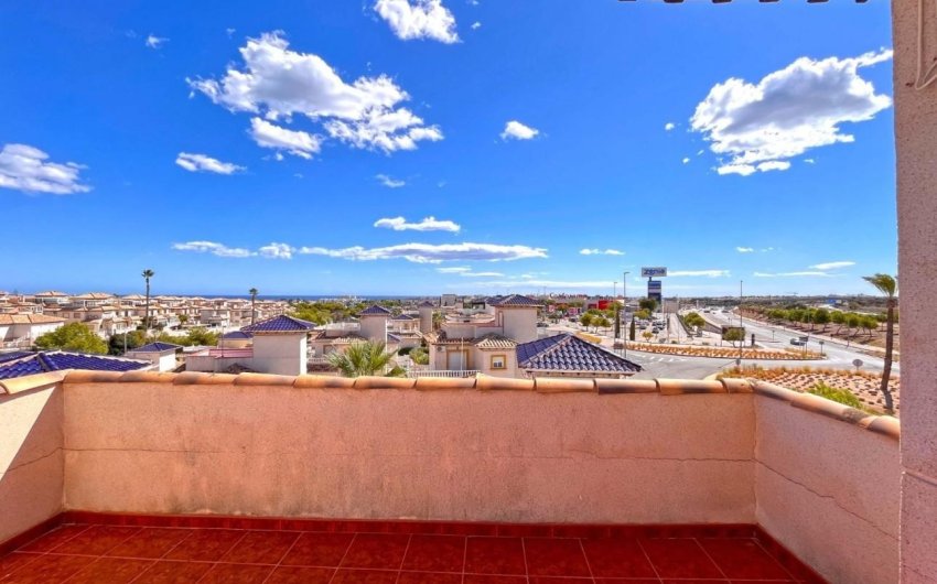 Revente - Villa -
La Zenia - Costa Blanca