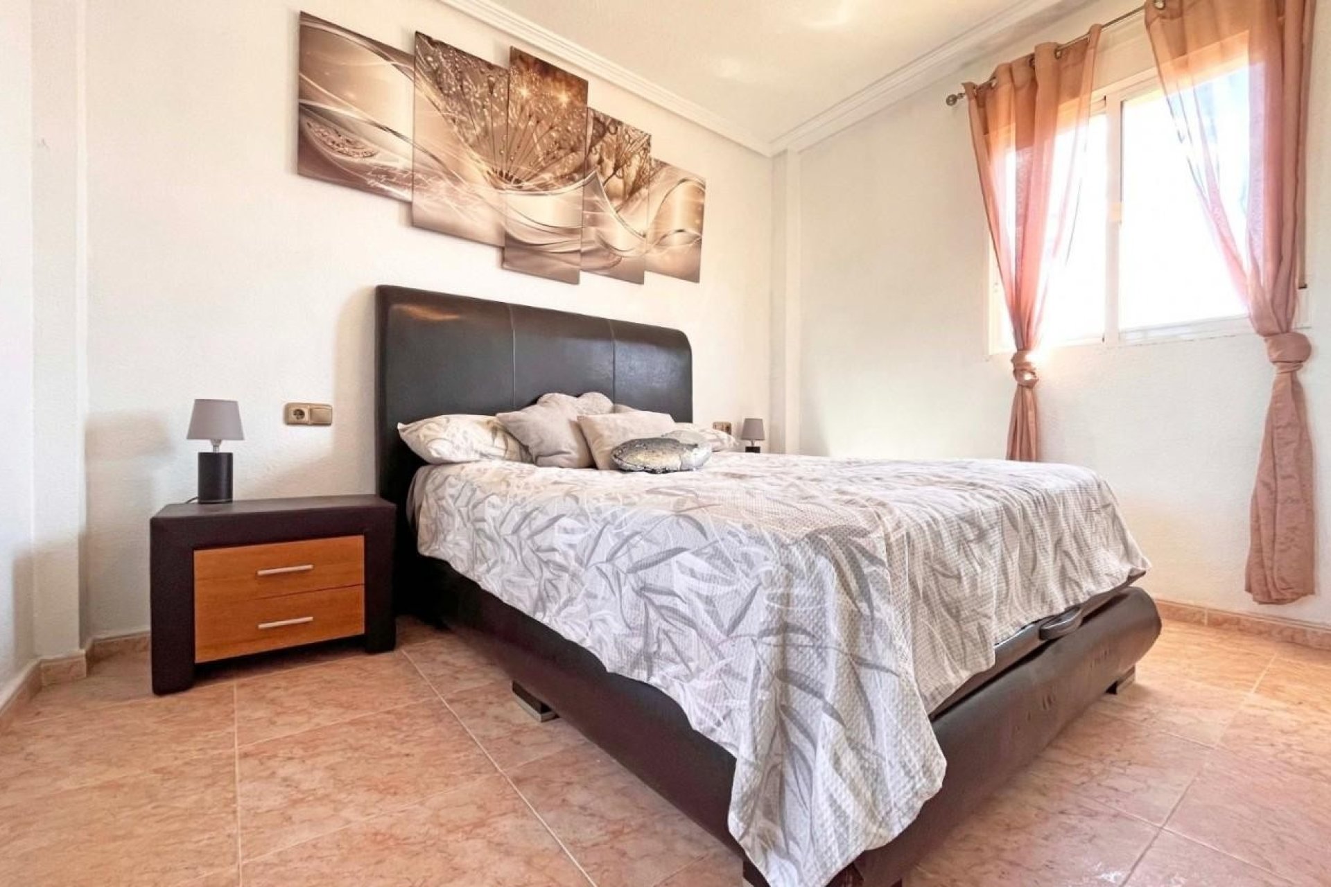 Revente - Villa -
La Zenia - Costa Blanca