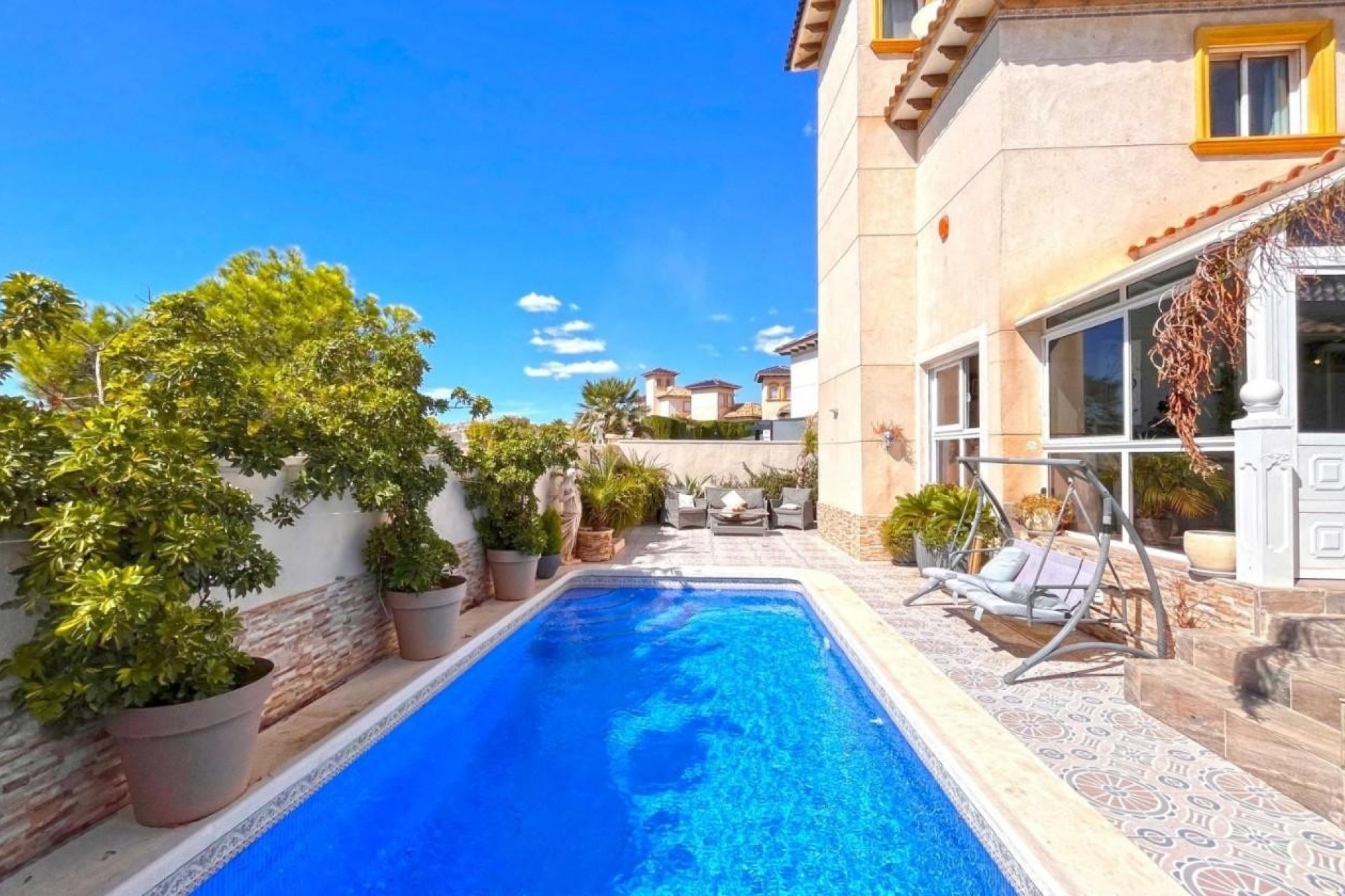 Revente - Villa -
La Zenia - Costa Blanca