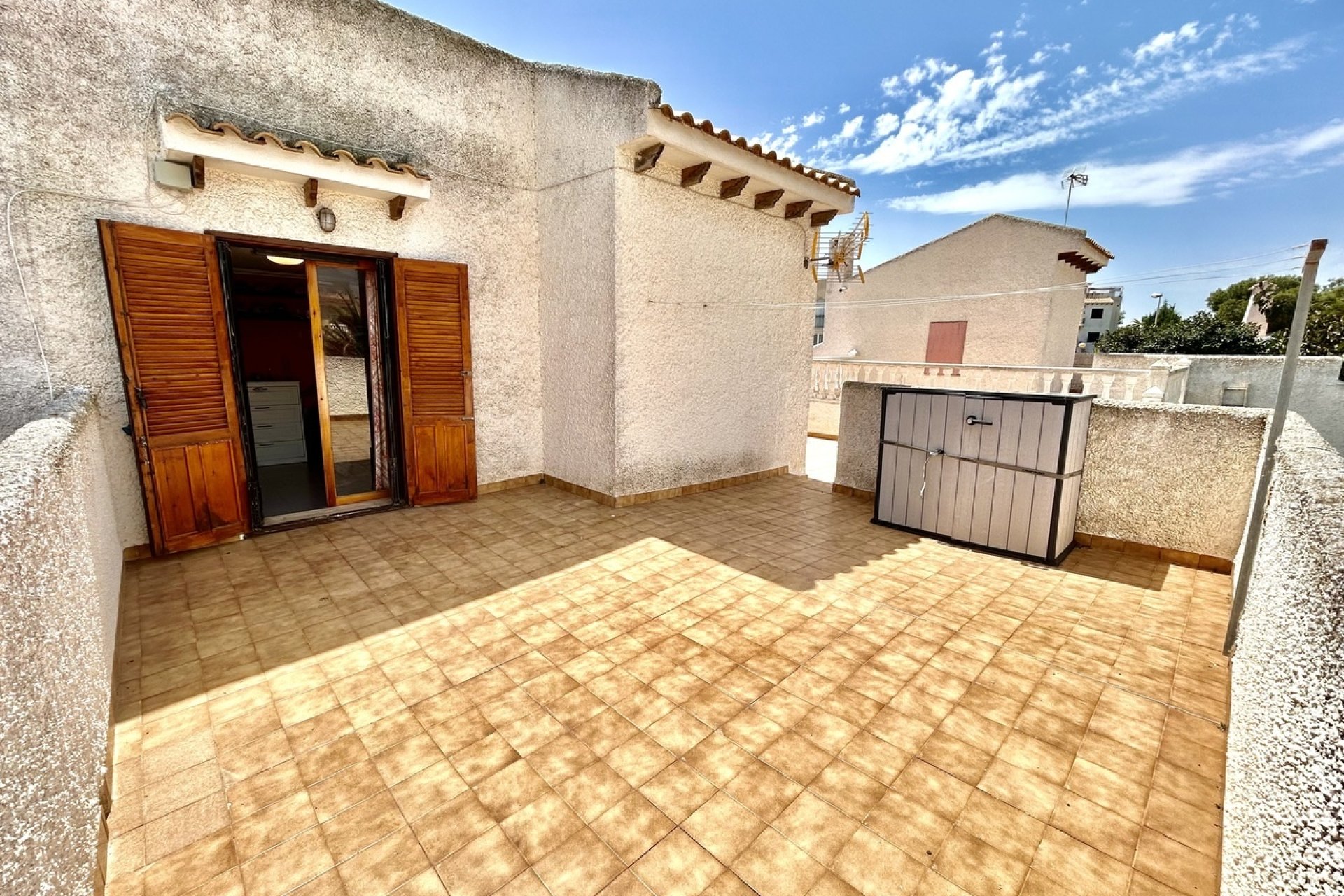 Revente - Villa -
La Zenia - Costa Blanca