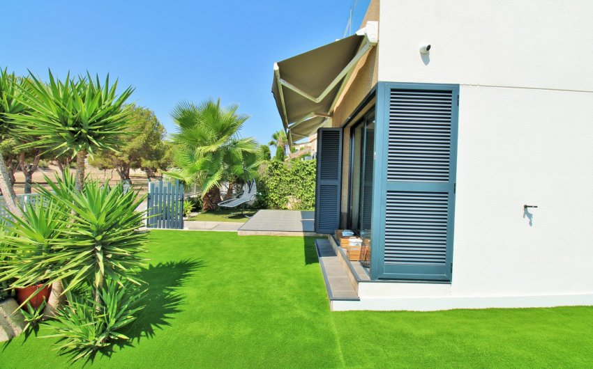 Revente - Villa -
La Zenia