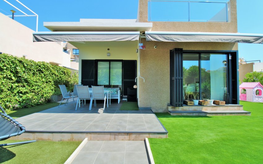 Revente - Villa -
La Zenia