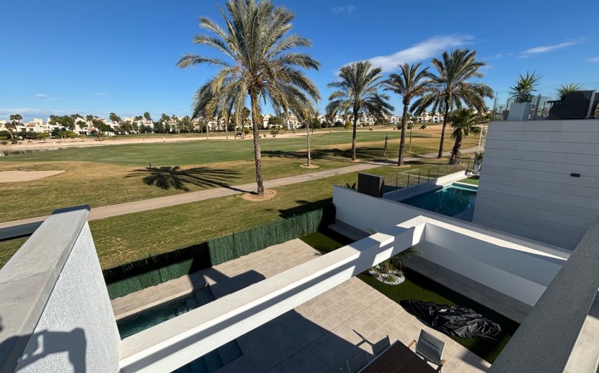 Revente - Villa -
Los Alcazares - Roda