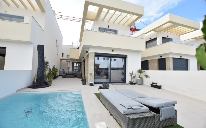 Revente - Villa -
Los Montesinos - Costa Blanca